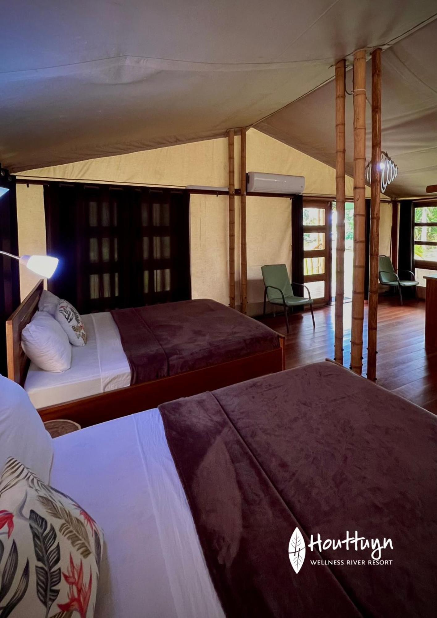 Houttuyn Wellness River Resort Парамарибо Екстериор снимка